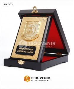 plakat kenang kenangan