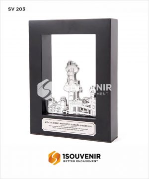 Souvenir Frame Donggi Senoro