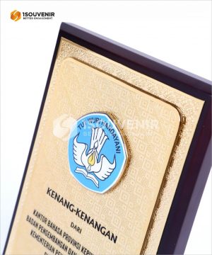 Plakat Kayu Kantor Bahasa Provinsi Kepulauan ...