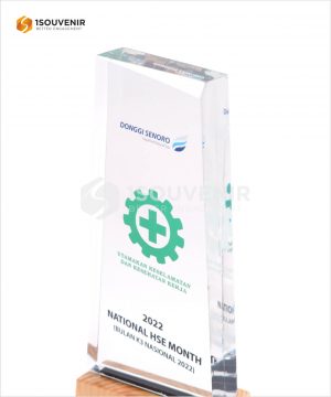 Plakat Akrilik Bulan K3 Nasional