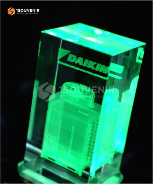 Plakat Kristal Daikin Applied Solutions Indon...